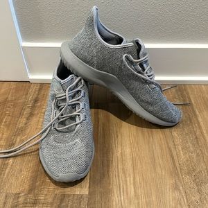 Adidas Tubular men’s shoes!